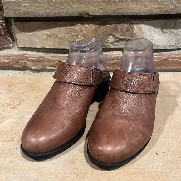 Ariat Brown Leather Convertible Mule - Picture 1 of 10